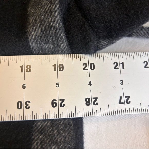 Finders Keepers Revolve Windowpane Plaid Women's Large Black And White Jacket - Picture 10 of 13